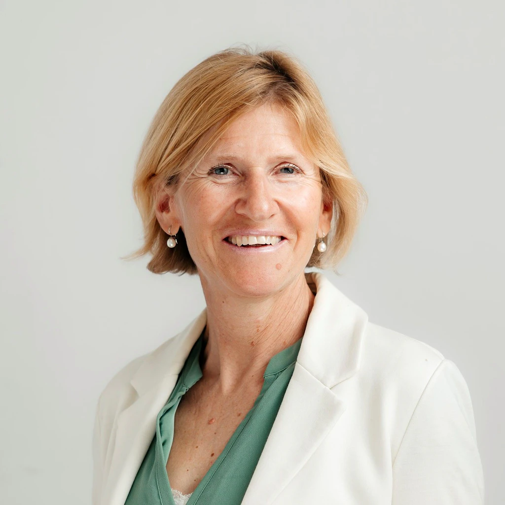 Sandra Locher Benguerel